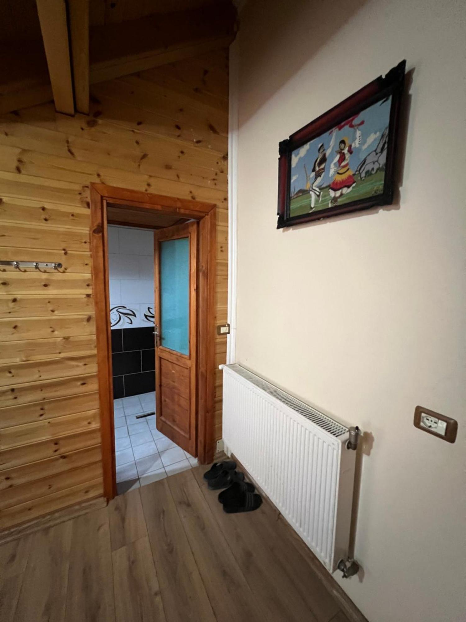 Vila Pepaj Razem Luaran gambar